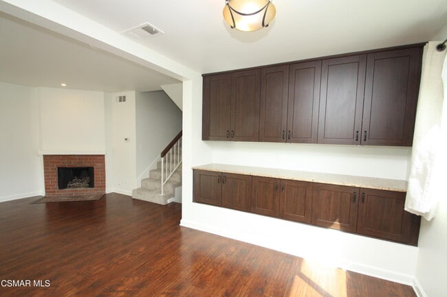 Building Photo - 1299 Ramona Dr