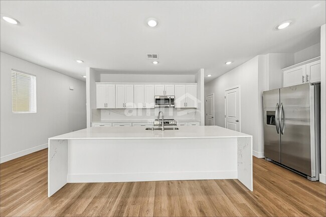 Building Photo - 9179 S Conquistador St