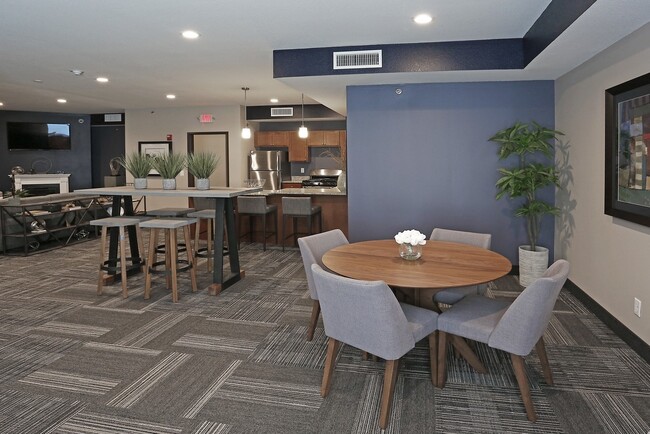 Foto del interior - Courtwood Village 2