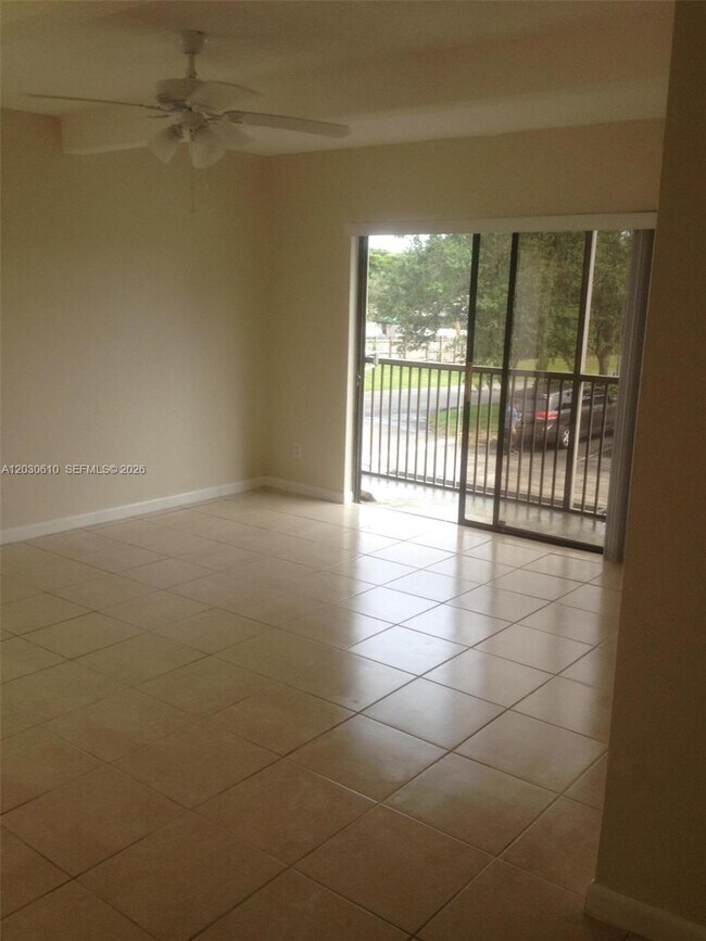 Foto del edificio - 1085 S Flagler Ave