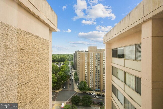 Foto del edificio - 4515 Willard Ave