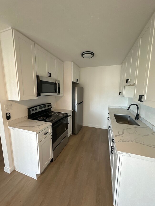 Building Photo - Serra Grove Apartments