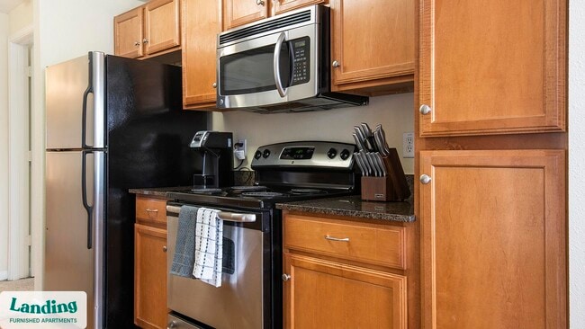 Building Photo - 625 E Stassney Ln