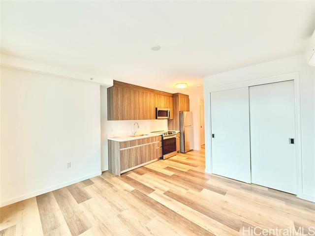 Foto del edificio - 1515 Liona St
