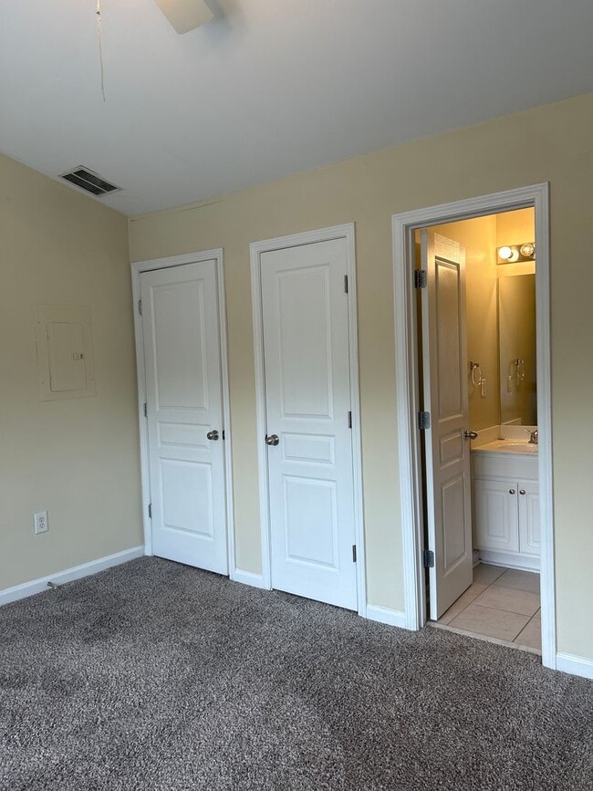 Foto del edificio - 02-202 KSK (Schutte)