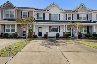 Building Photo - 9083 Parlor Dr