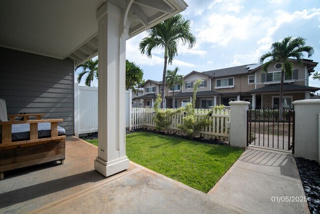 Foto del edificio - $3500 /3 Bed /2.5 Bath in Spinnaker Place Townhomes at Ocean Pointe