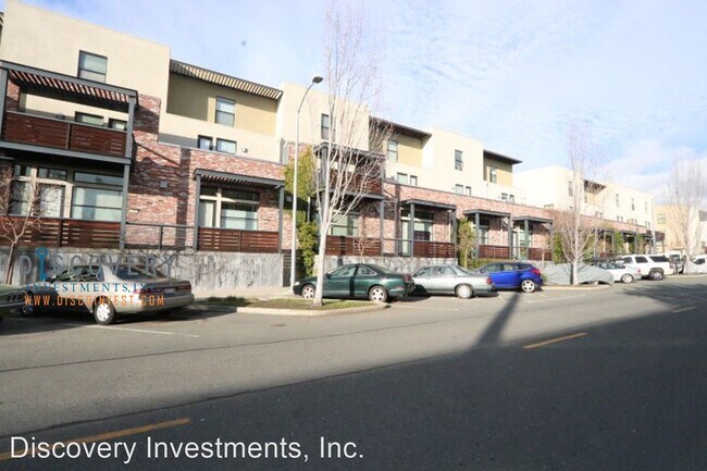 Foto del edificio - 2 br, 2.5 bath House - 1214 66th St.