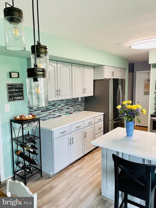 Foto del edificio - 2831 Sudberry Ln