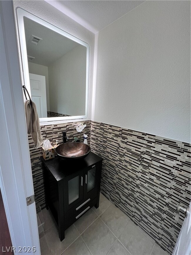 Foto del edificio - 2420 Rocky Brook St