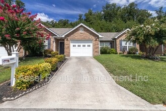 Building Photo - 3211 Misty Hill Way