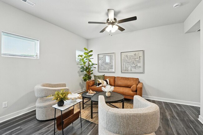 Foto del edificio - Barry West Townhomes