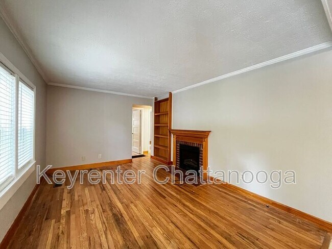 Building Photo - 3409 Van Buren St