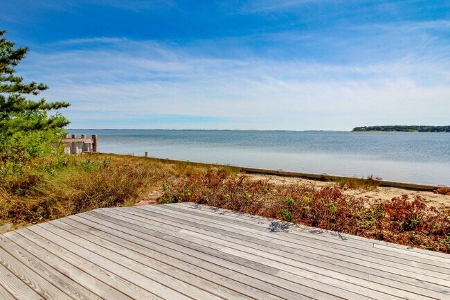 Foto del edificio - 314 E Montauk Hwy