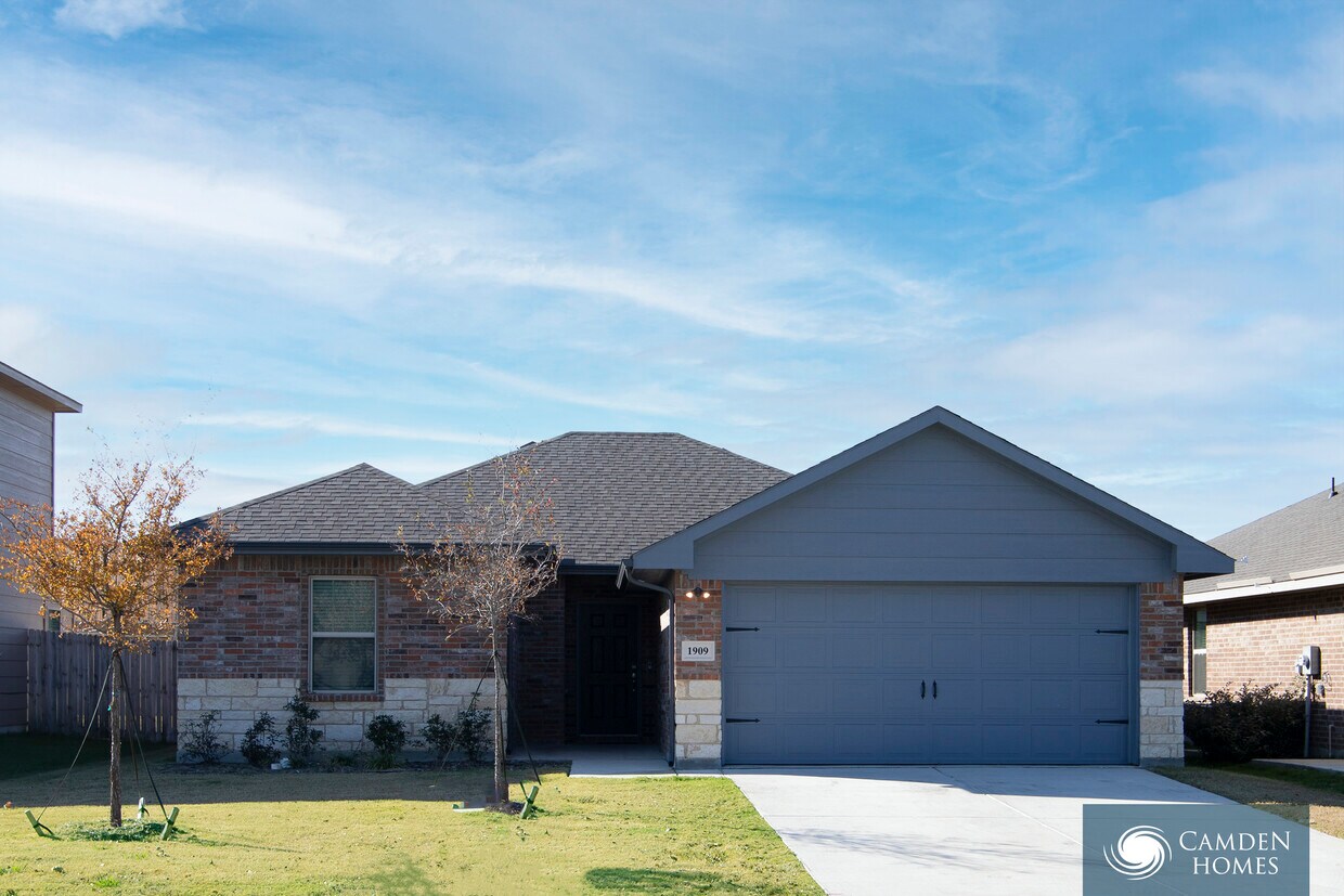 Foto principal - 930 Rd 5102