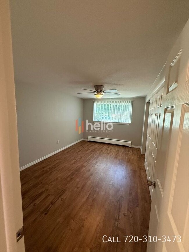 Building Photo - 1990 Fenton St