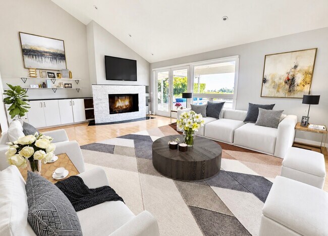 Foto del edificio - 16972 Oak View Dr