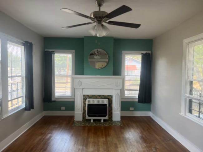 Photo - 142 Avant Ave House