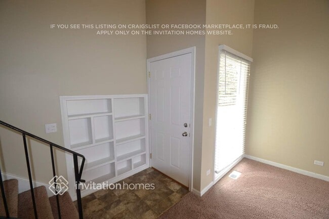 Building Photo - 30W078 Maplewood Dr