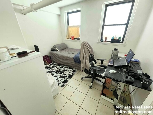 Foto del edificio - 1254 Commonwealth Ave