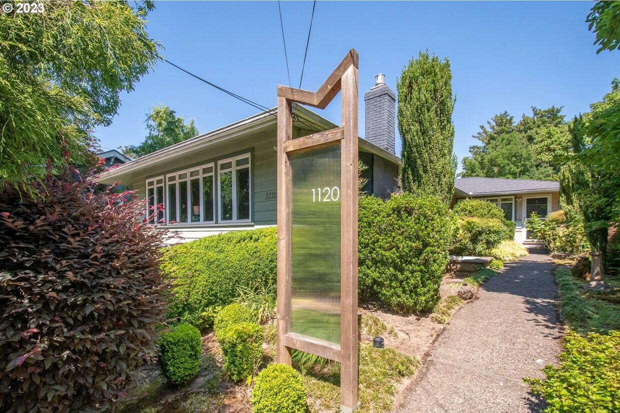 Street view - 1120 SE 31st Ave