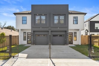 Building Photo - 4206 Kewanee St