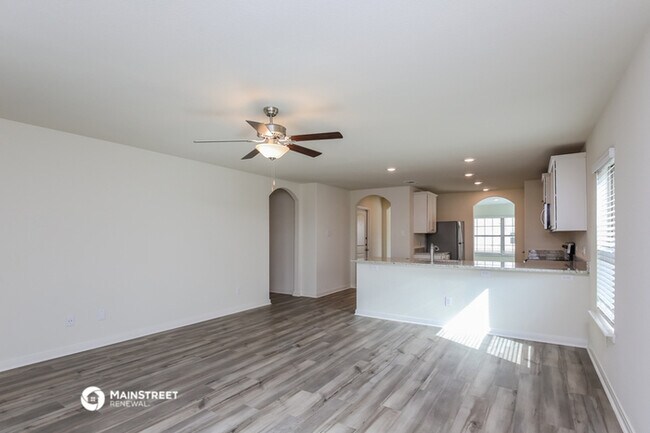 Building Photo - 119 Crimson Cir