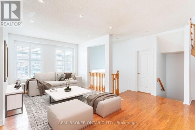 Photo du bâtiment - 120 Boom Rd