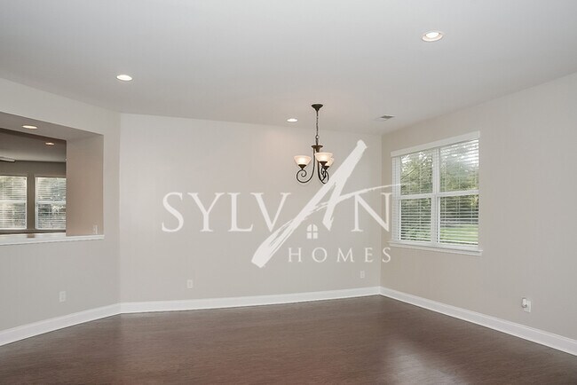 Building Photo - You deserve a Higher Quality of Living.Lux...
