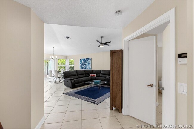 Foto del edificio - 2034 NW 52nd St
