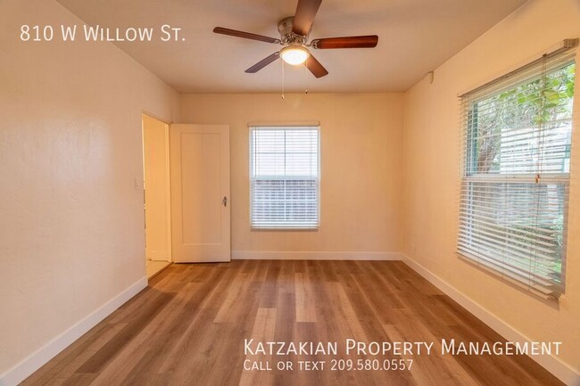 Foto del edificio - Large 2-Story 1-Bedroom 1.5 Bath Midtown T...