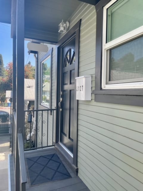 Photo - 2127 Glendale Blvd (Los Angeles, CA)