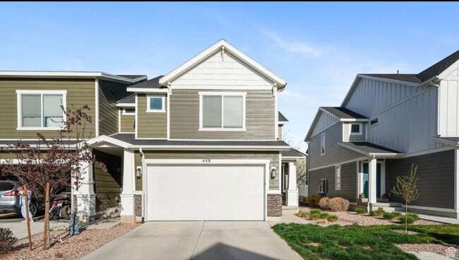 Building Photo - 448 S Pegasus Way