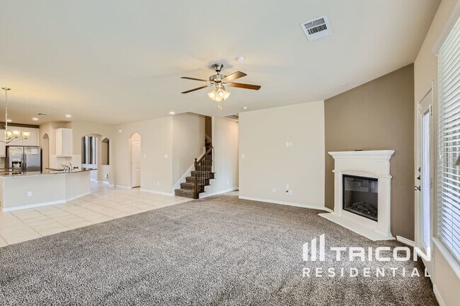 Foto del edificio - 3129 Sunny Hl Wy