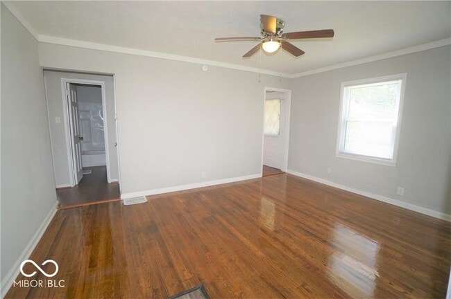 Foto del edificio - 1213 N Rochester Ave
