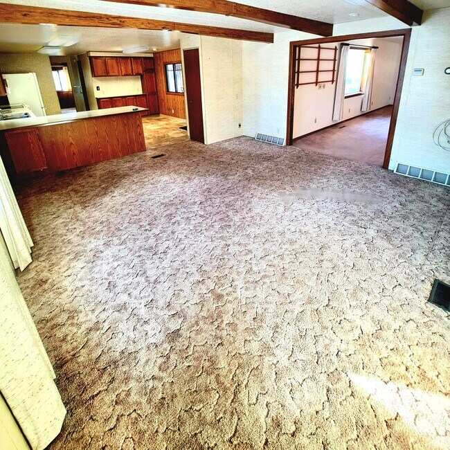 Building Photo - 111 Owsley Ln