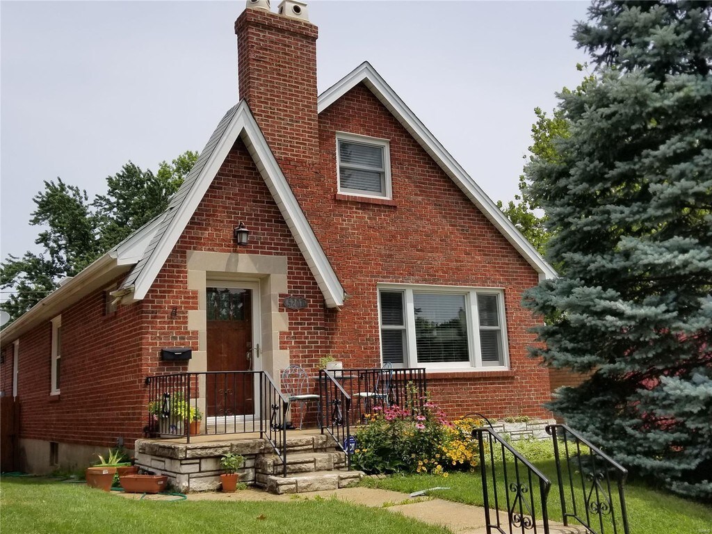 5207 Pernod Ave, St. Louis, MO 63139 House Rental in St. Louis, MO