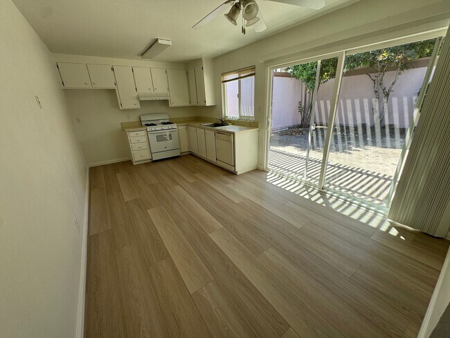 Building Photo - Charming 3-Bedroom Home in Pleasanton – Fr...