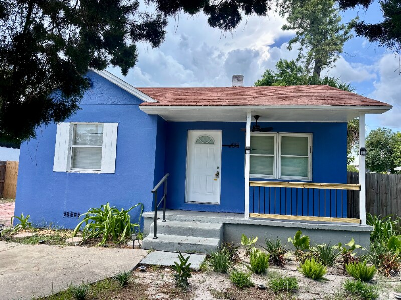Primary Photo - 4375 10th Ave S