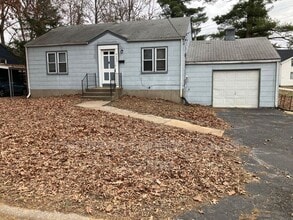 Building Photo - 360 S Harvey Ave