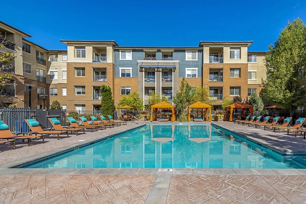 Bell Denver Tech Center Apartments in Denver, CO