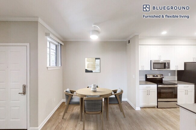 Building Photo - 1300 The Alameda