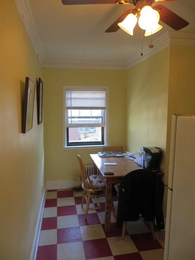 Dining Room with checkered floor - 1818 Pleasant St