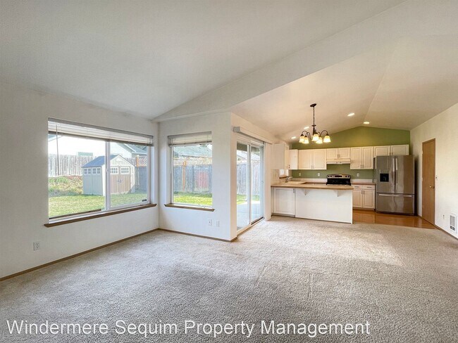 Foto del edificio - 2 br, 2 bath House - 251 Independence Dr.