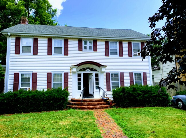 Foto del edificio - 331 5th St