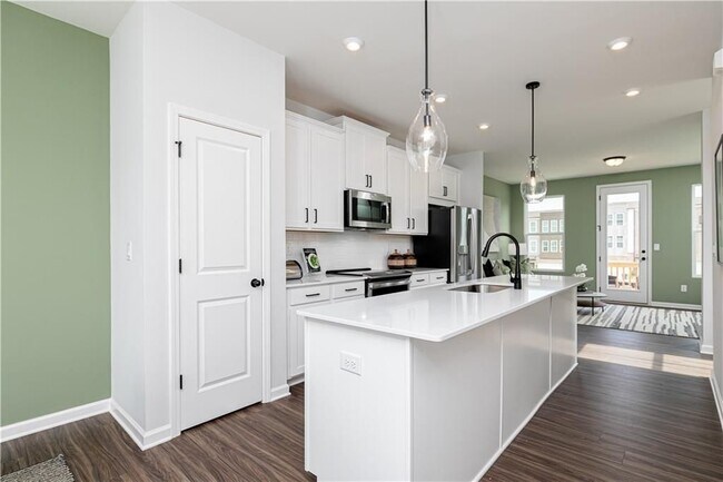 Building Photo - 1422 Creekside Cir NW