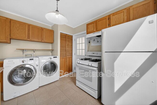 Foto del edificio - 1004 Woronoca Ave