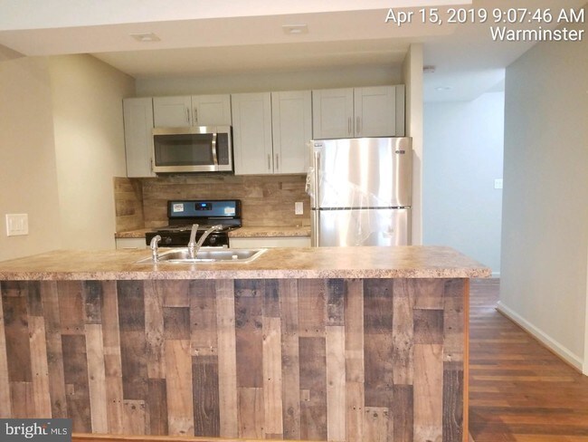 Foto del edificio - 1513 Tarleton Pl