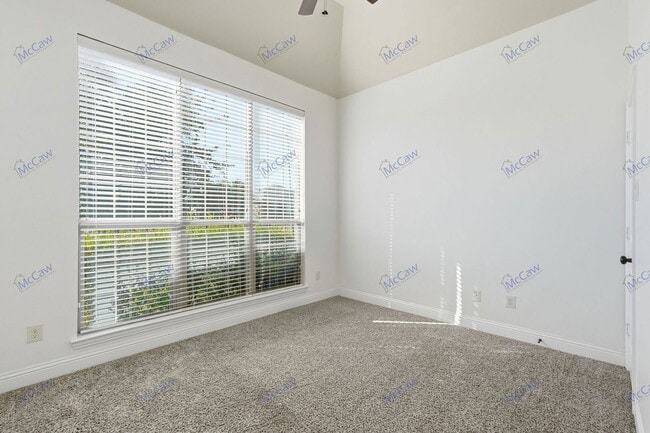 Building Photo - 739 Cedar Elm Trail