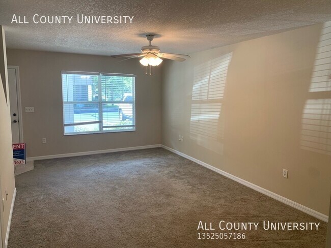 Foto del edificio - 2 Bed 2.5 Bath Townhouse at Hailey Garden's